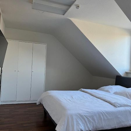 Moebliertes Wohnung Am Geroweiher Moenchengladbach Exterior foto