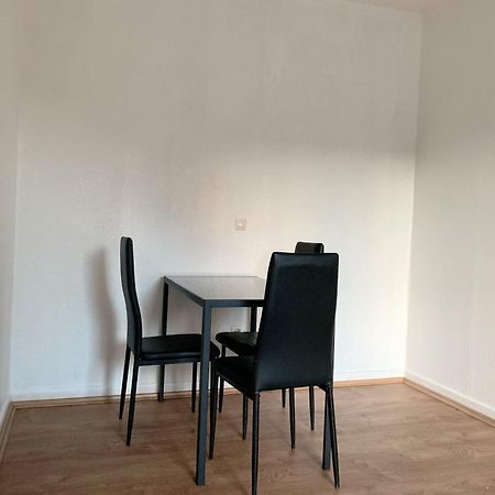 Moebliertes Wohnung Am Geroweiher Moenchengladbach Habitación foto